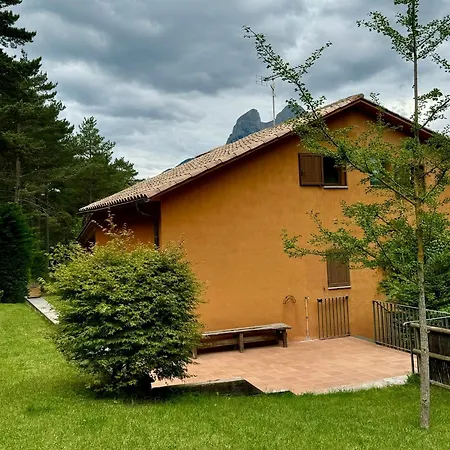 Cal Roig - Pedraforca Chalet